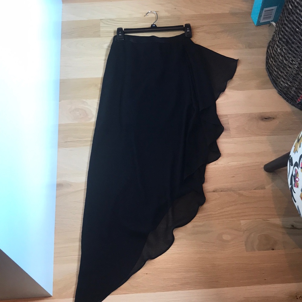 Bebe skirt